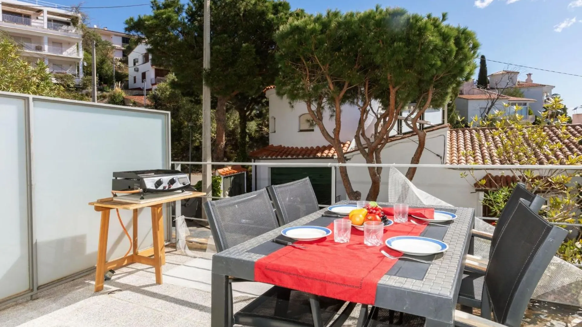 Apartment Grifeu-2 By Interhome Llançà